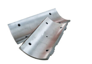 Upper and lower guide for cross head